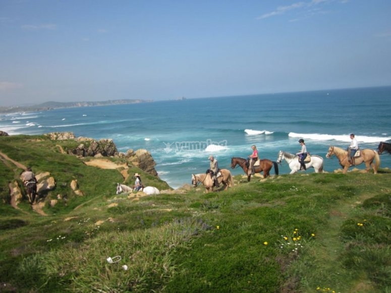 Rutas a caballo cerca del mar Rutas a caballo cerca del mar